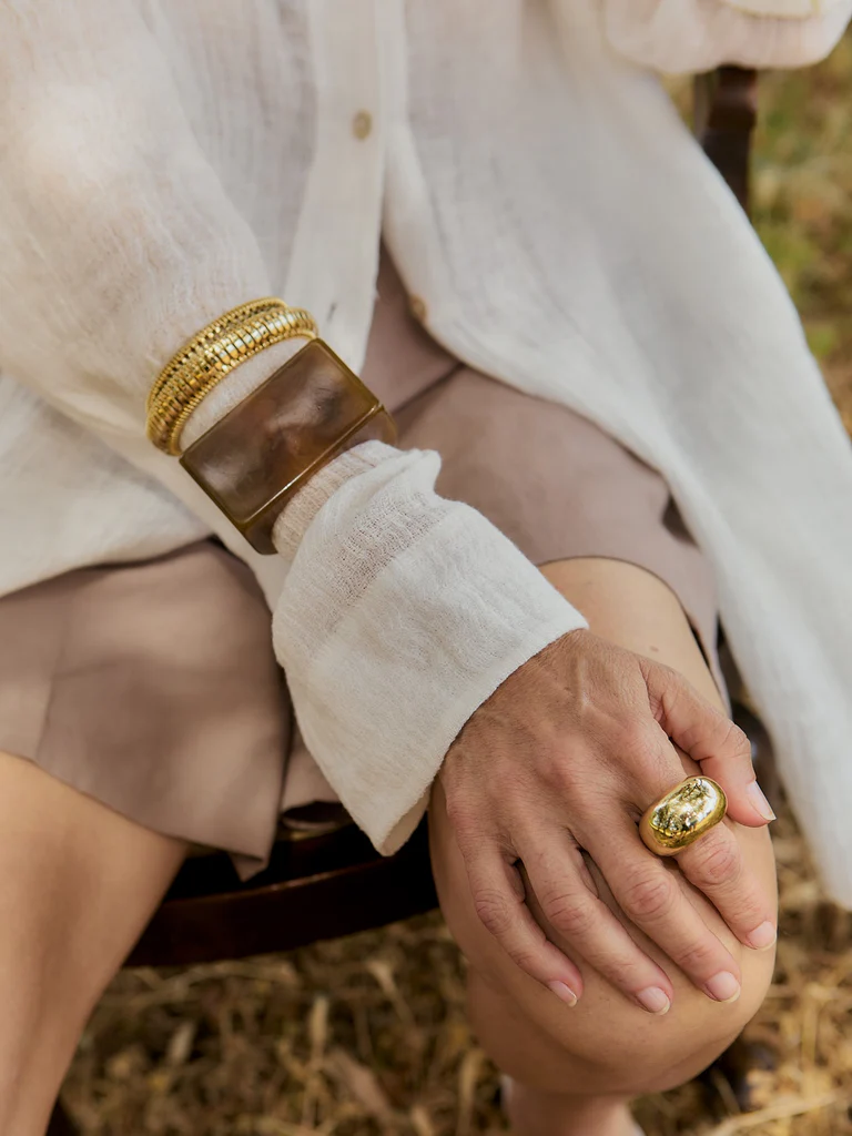 Brazalete BOIRA dorado.