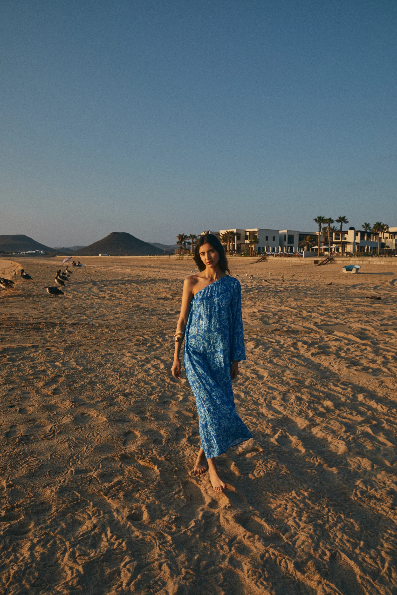 Vestido LEILA flores azules.