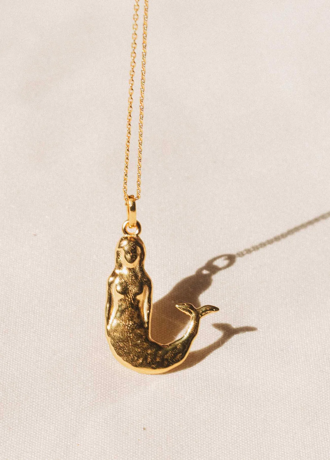 Collar SIRENA.