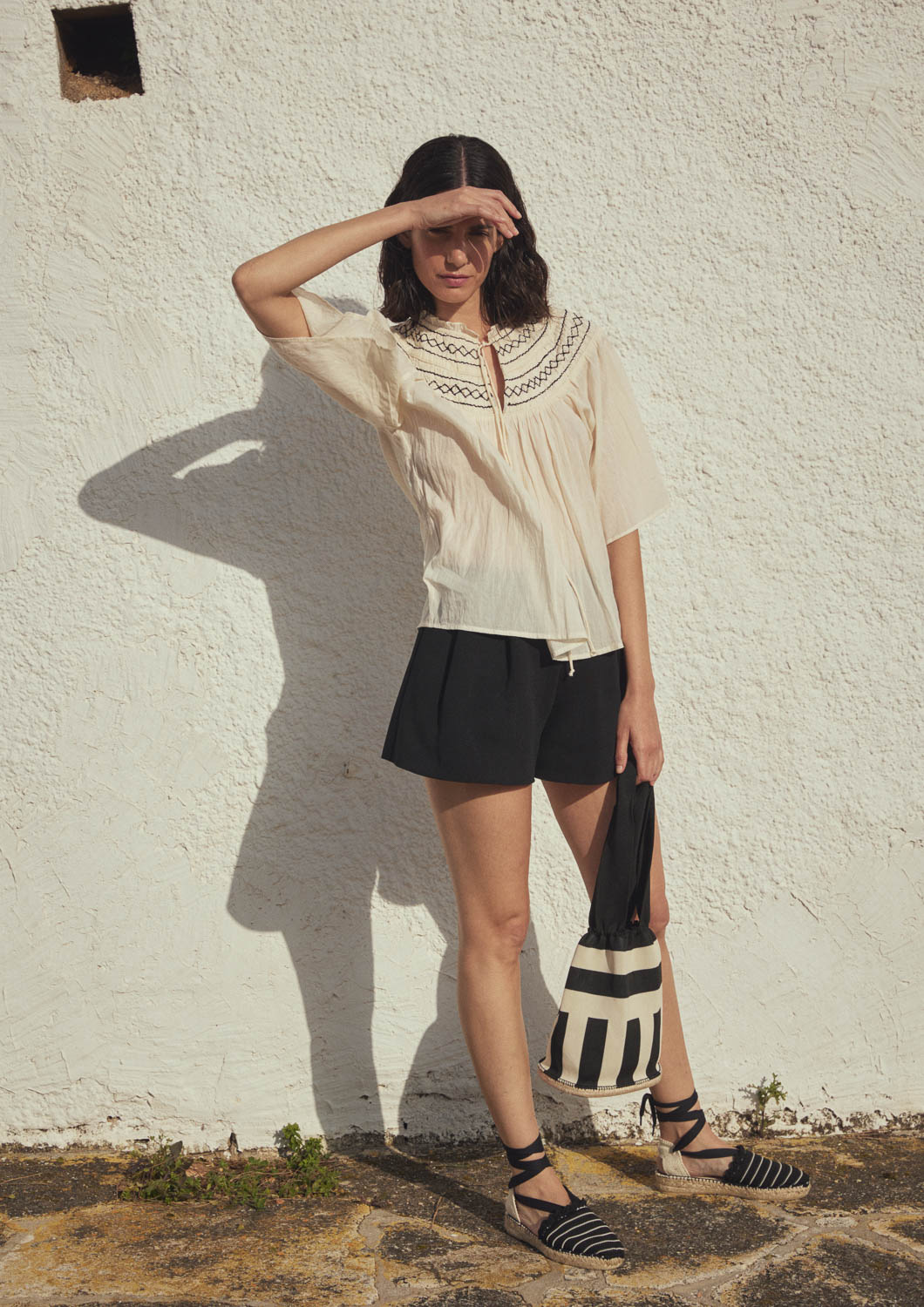 Blusa efecto arrugado.