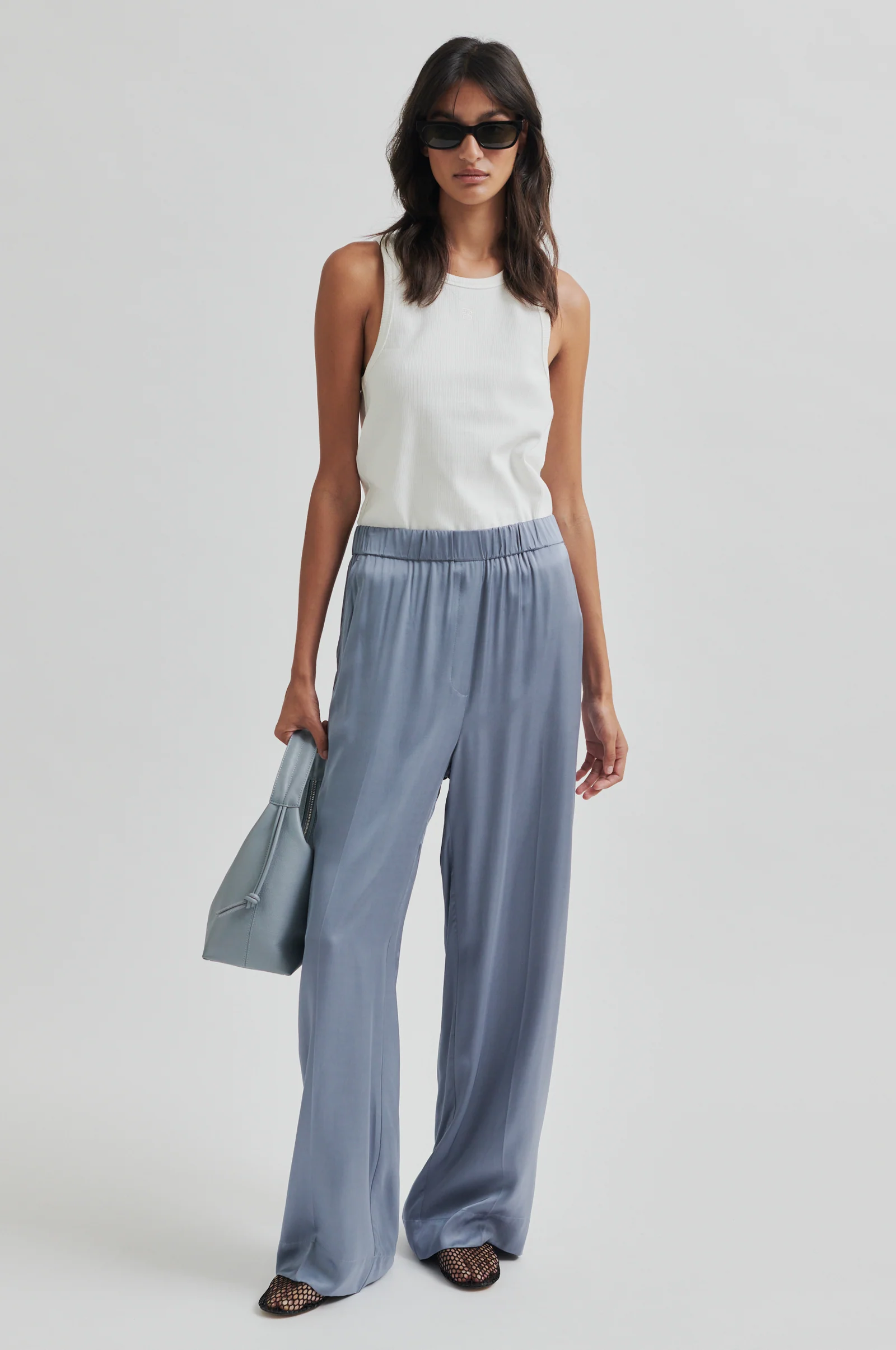 Pantalones LIVO.