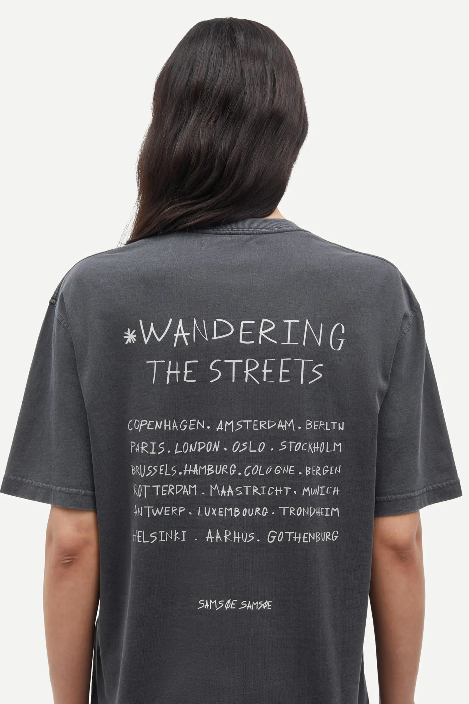 Camiseta SAWANDERING.