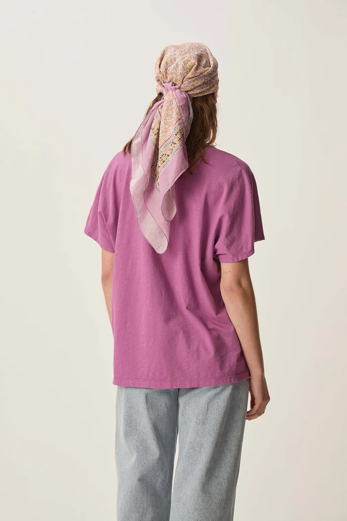 Camiseta ZAELINE lavanda.