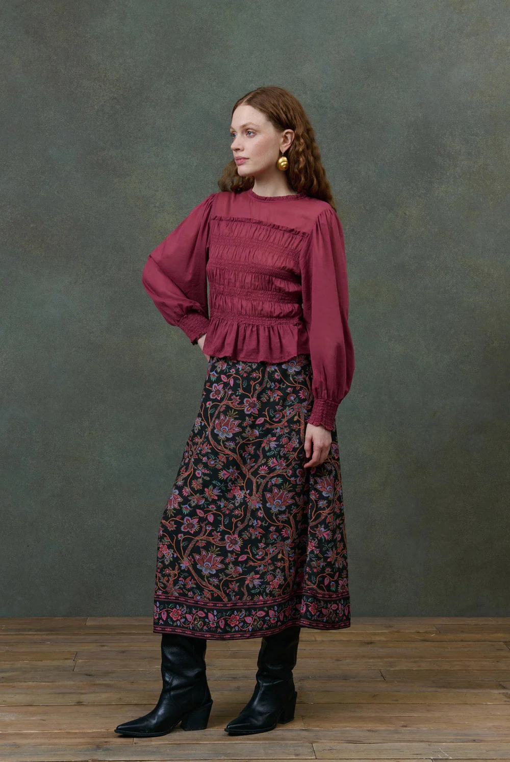 Falda ISA estampada flores Louise Misha.