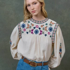 Blusa IZZA crema flores Louise Misha.