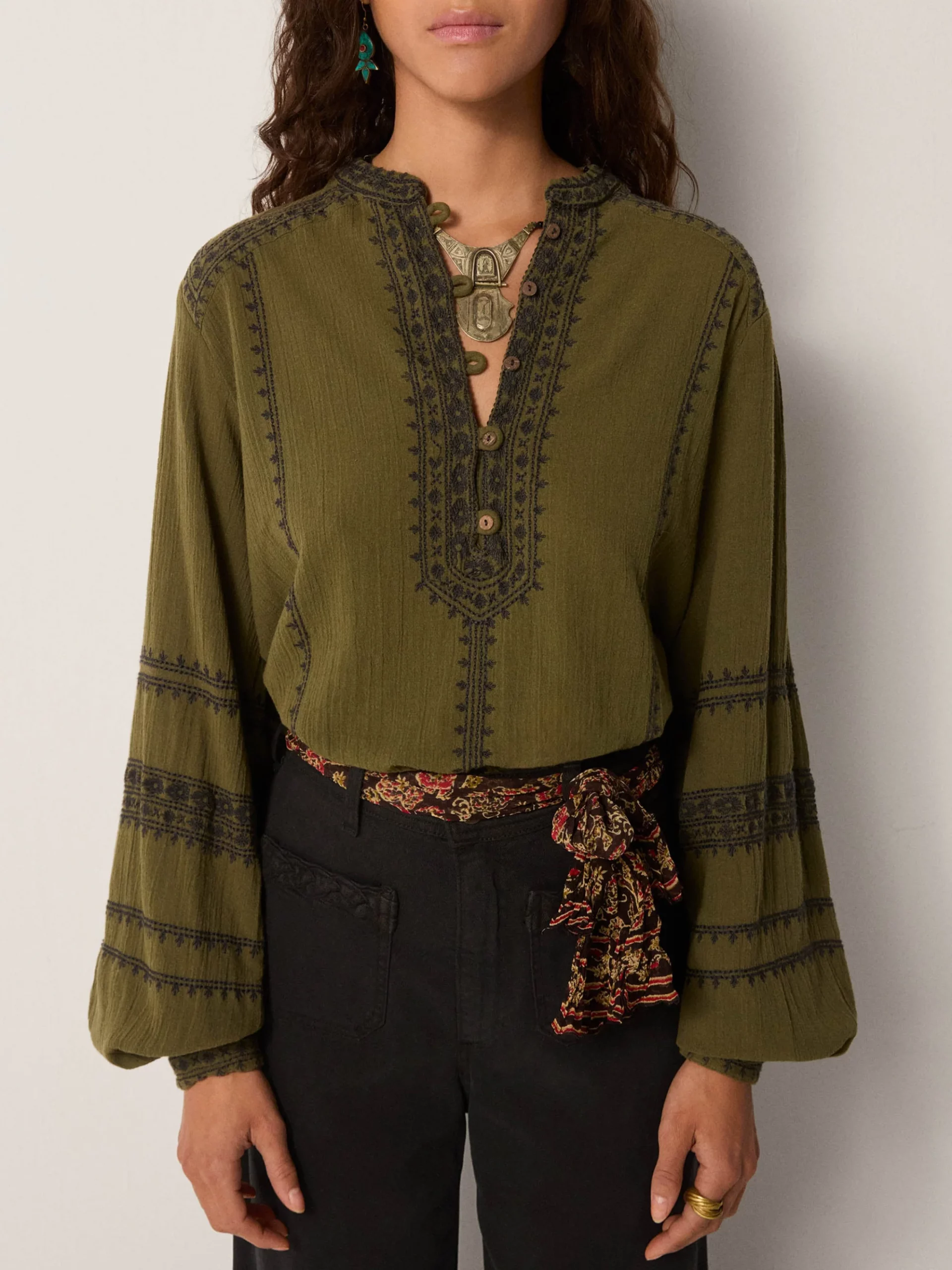 Blusa ORISSA verde Maison Hotel.