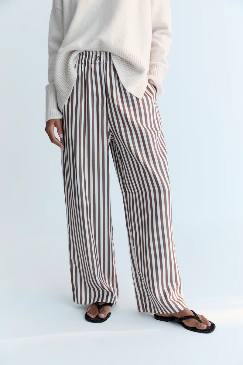 Pantalón ANIKA rayas marrones The New Sociaty.