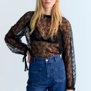 Blusa ANITA negra The New Society.