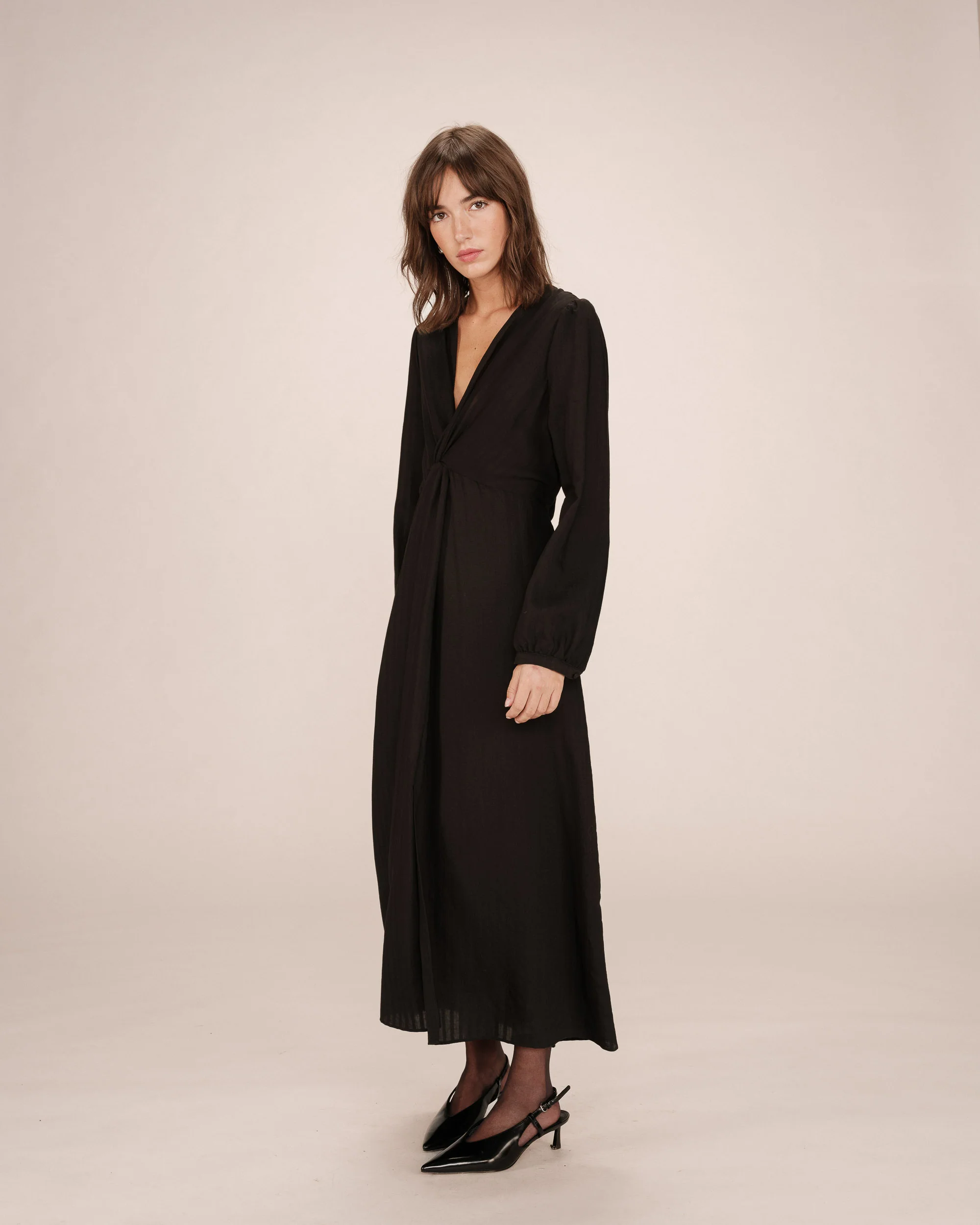 Vestido SHIRLEY negro Grace and Mila.