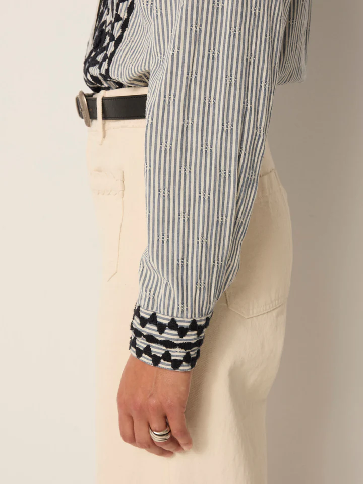 Blusa AMANDA rayas y flores negras Maison Hotel.