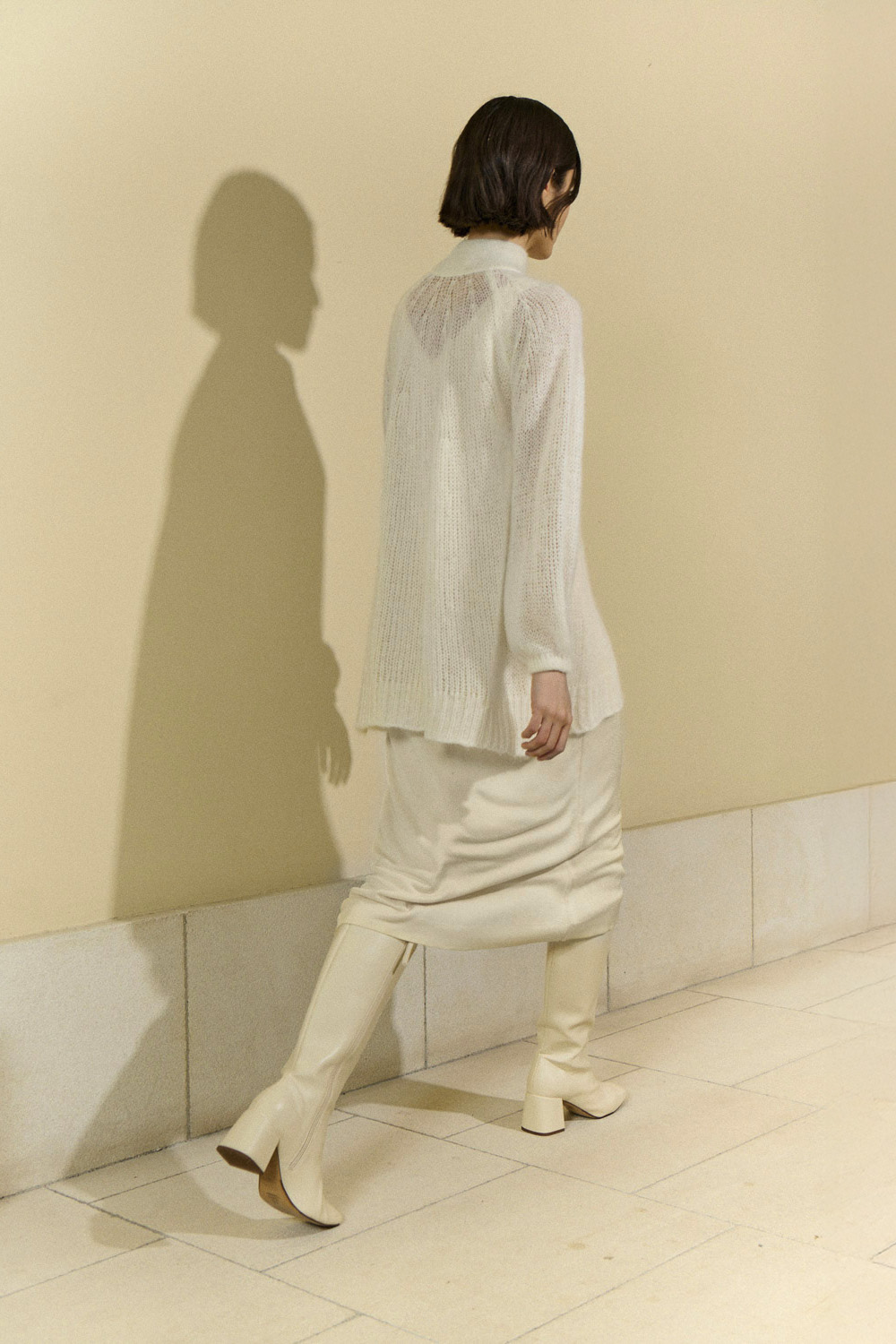 Vestido de punto de dos piezas crudo Sita Murt.