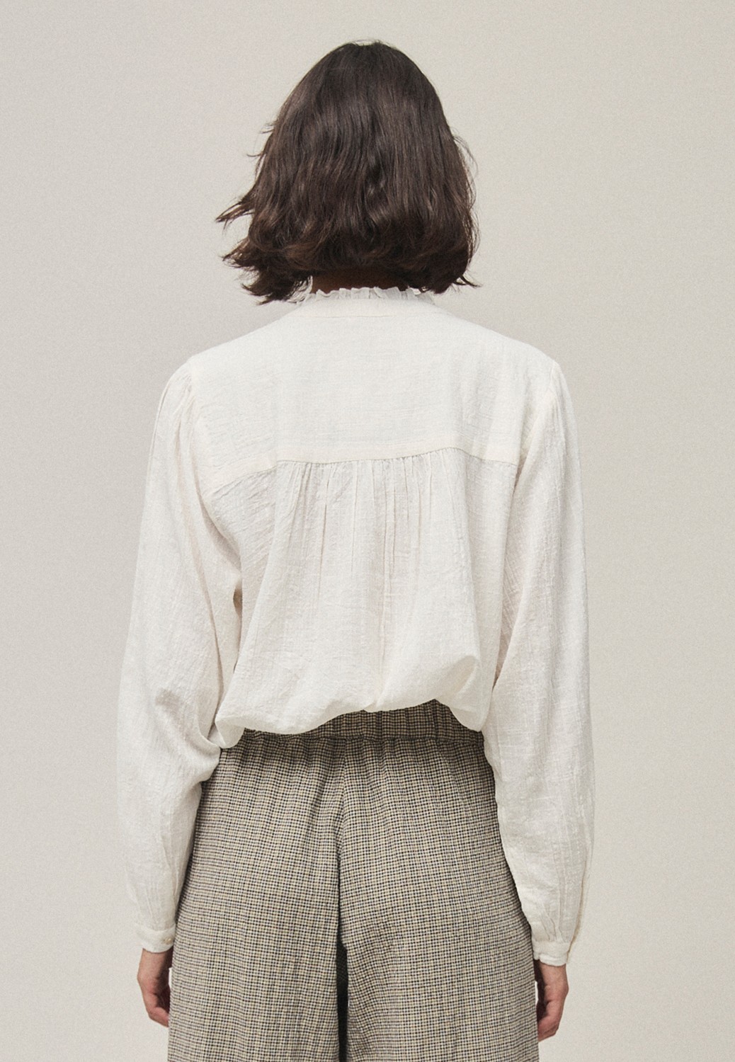 Blusa VOLANTES crudo Mi&Co.