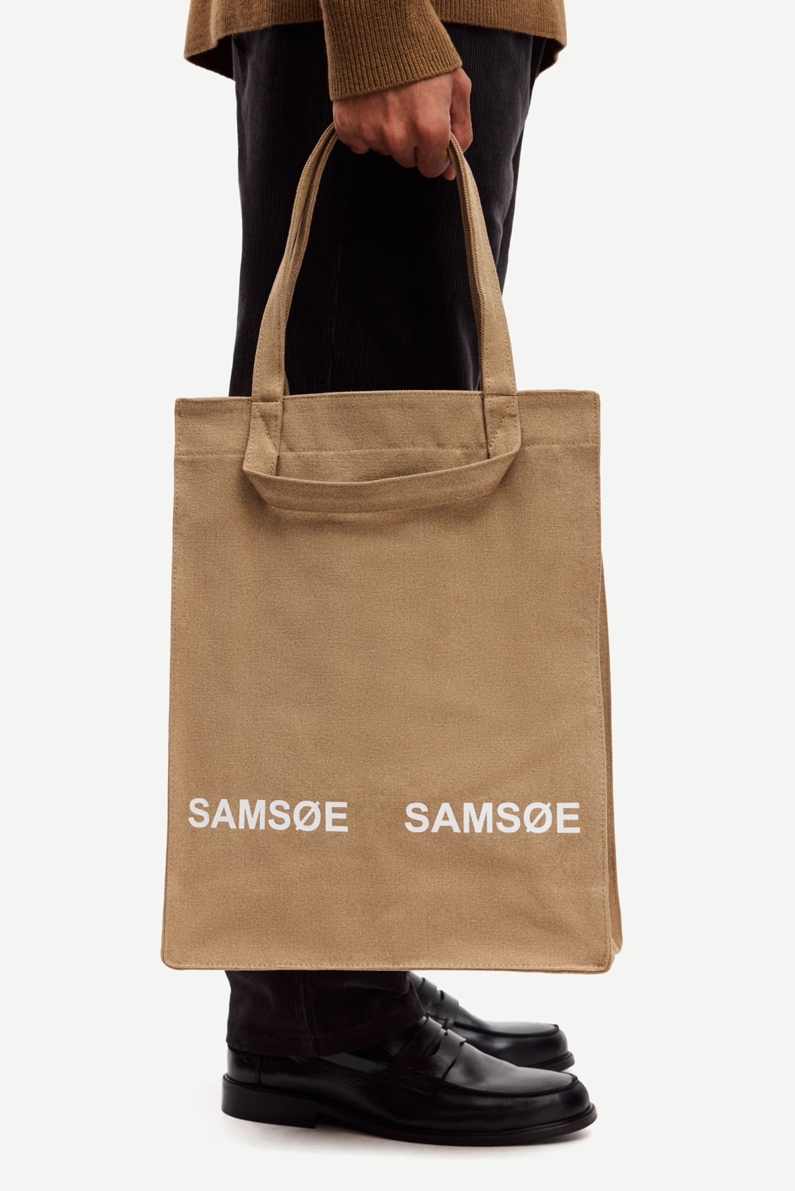 Bolso SALUCCA camel Samsoe.