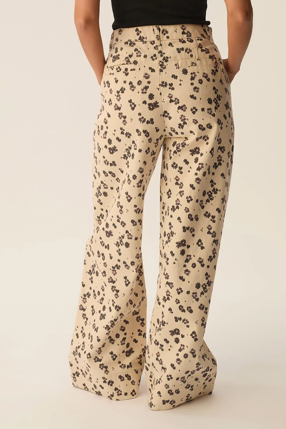 Pantalón ULMADY des petits.
