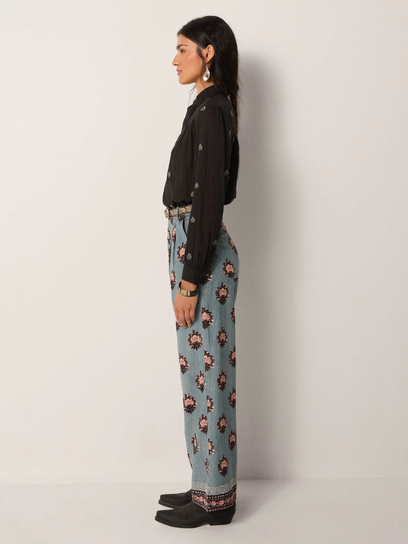 Pantalón JIMMY azul Maison Hotel.
