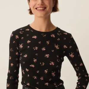 Camiseta KALI negra flores Des Petits Hauts.
