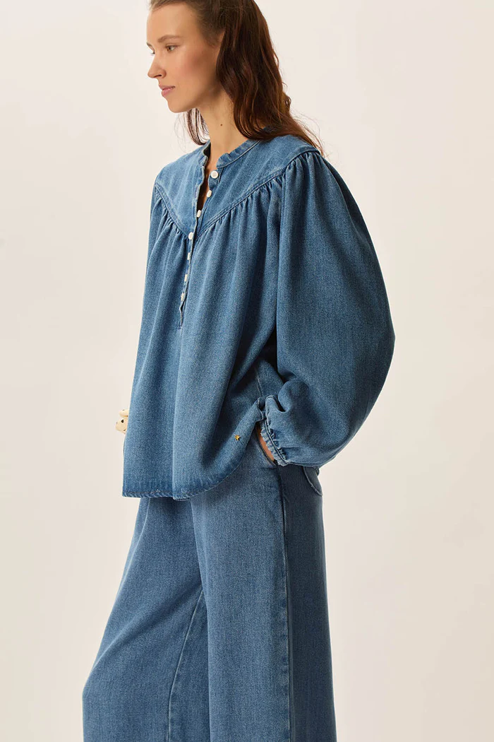 Blusa LAURA azul Des Petits Hauts.