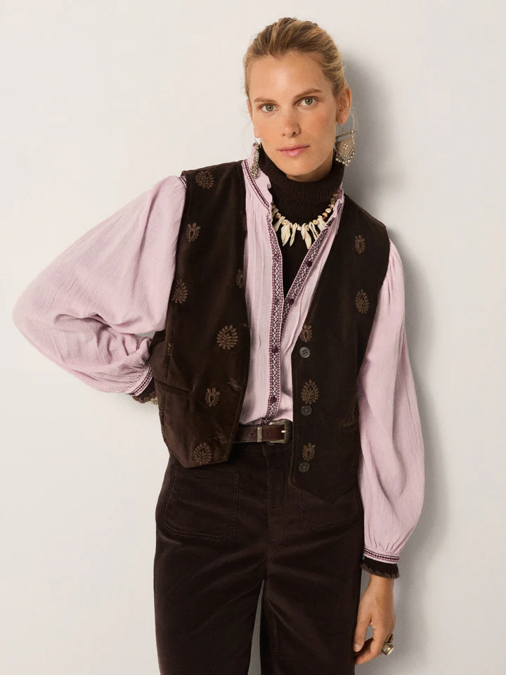 Blusa LAVENDER lila Maison Hotel.