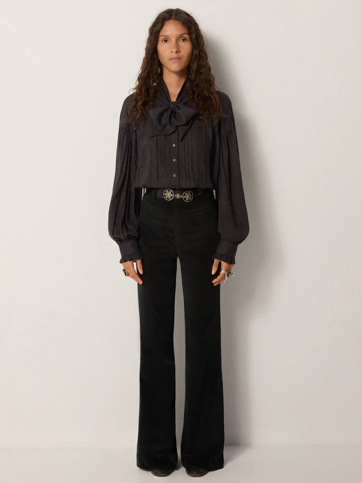 Blusa RIBBON negra Maison Hotel.