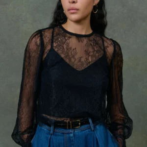 Blusa LOLI negra Louise Misha.