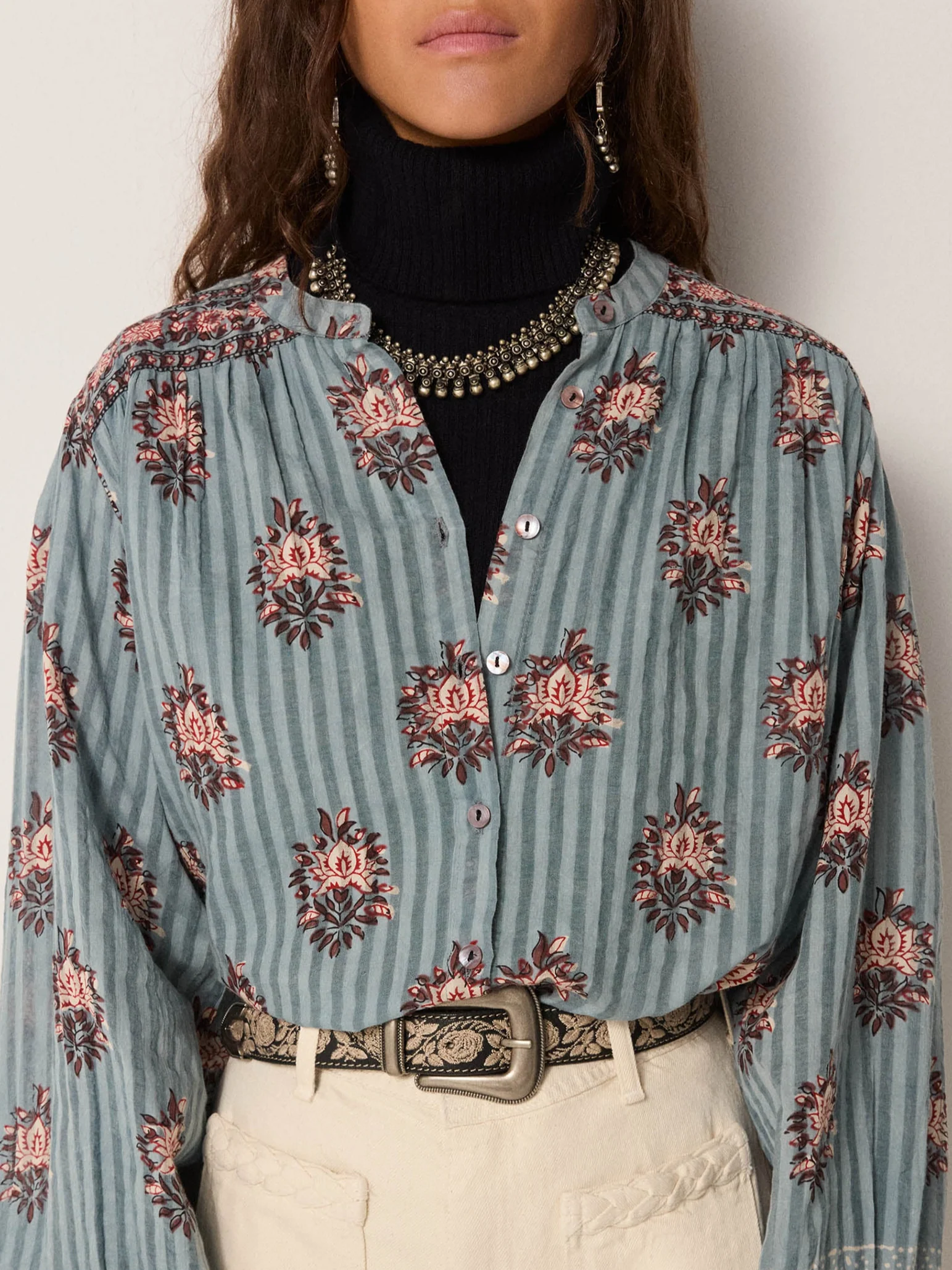 Blusa OMARA azul Maison Hotel.