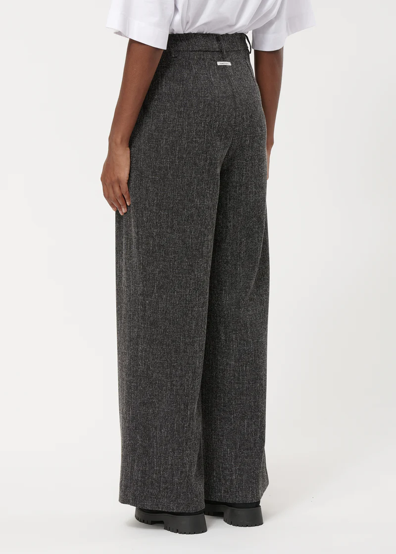 Pantalón KOMORI gris Humility.