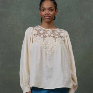 Blusa RIYA crema Louise Misha.