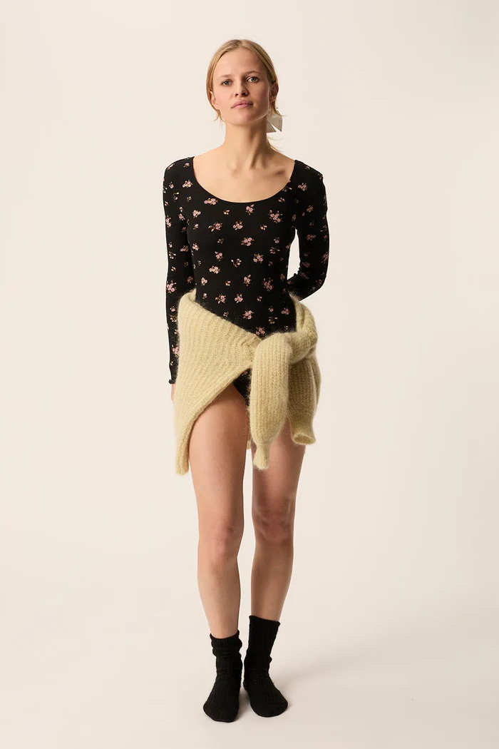 Body HAIVY ROSY negro flores Des Petits Hauts.