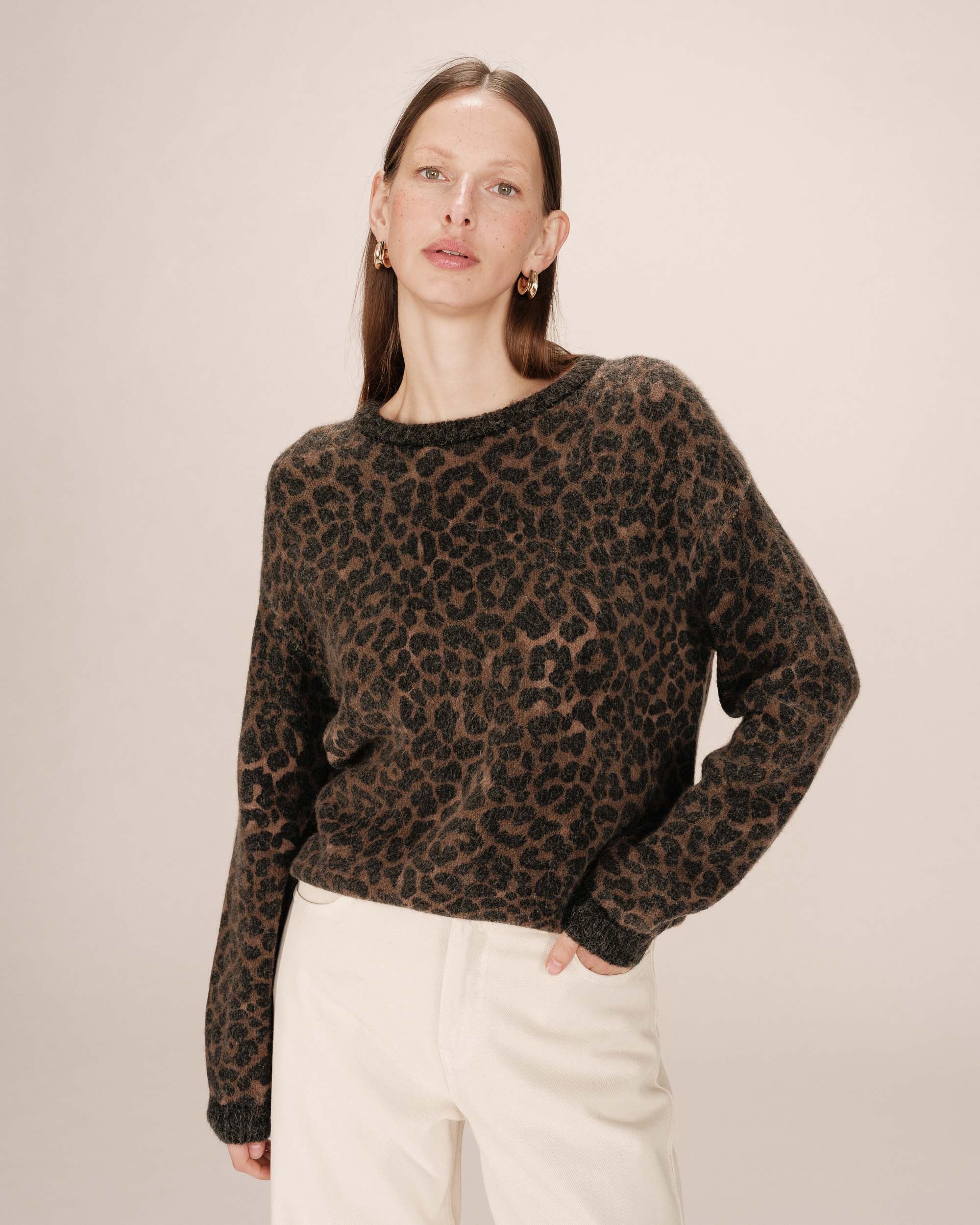 Jersey SANTIGOLD leopardo Grace and Mila.