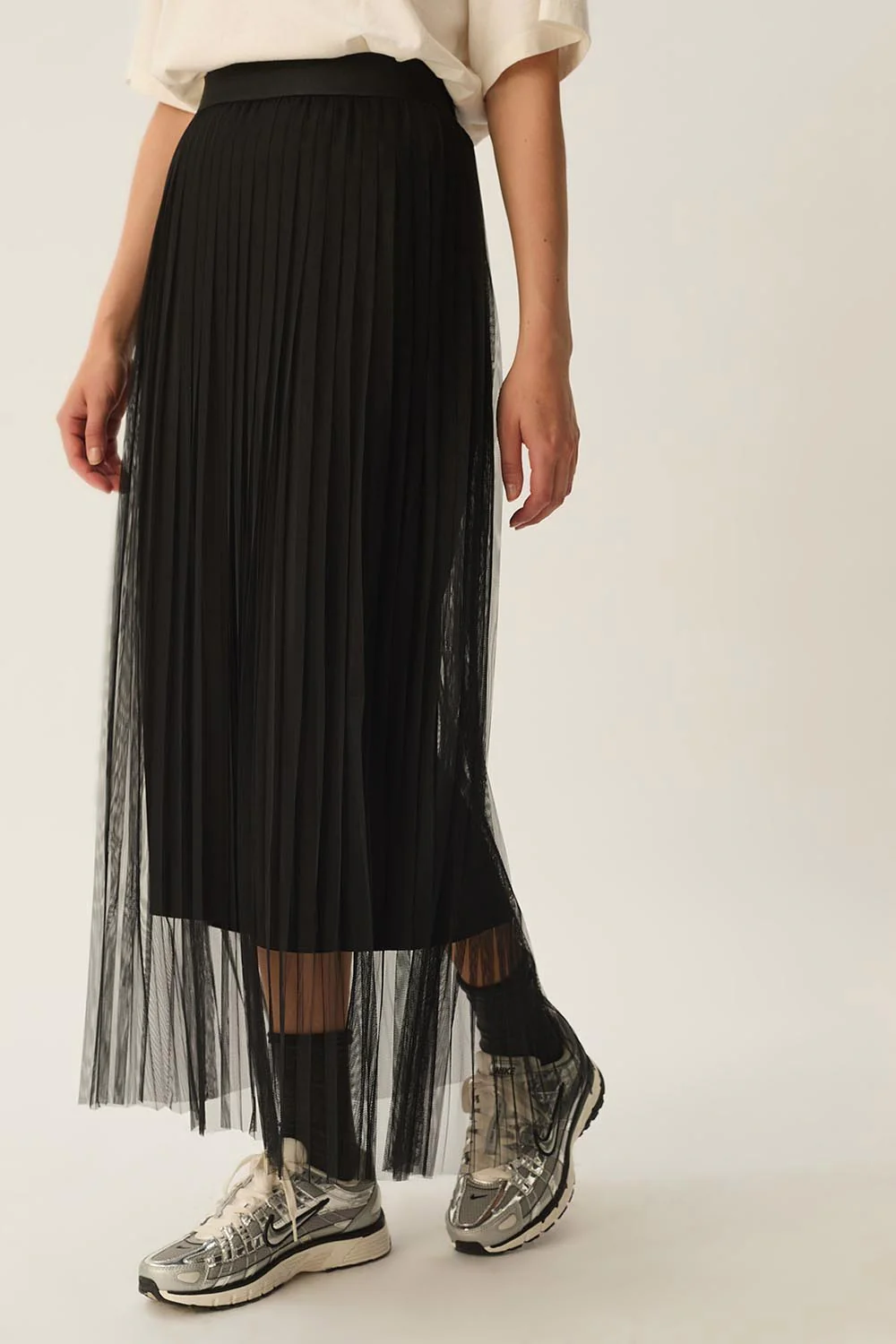 Falda TEMPO negra Des Petits Hauts.