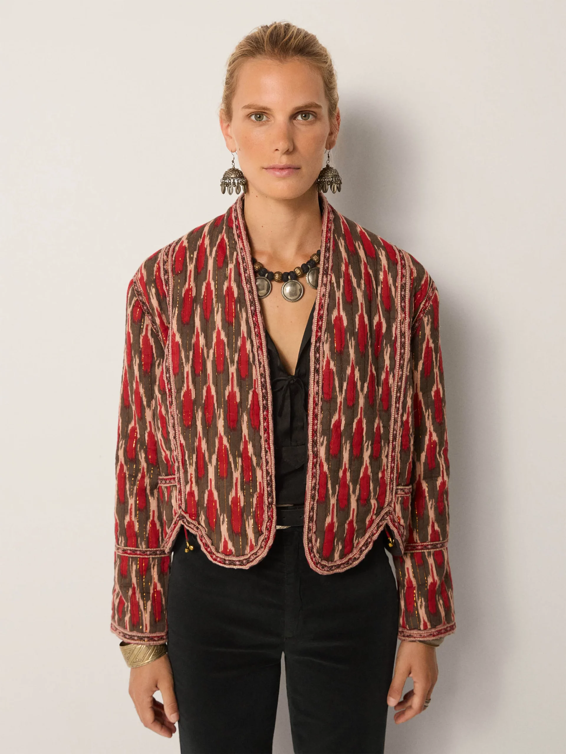 Chaqueta DEVENDRA rojo estampado Maison Hotel.