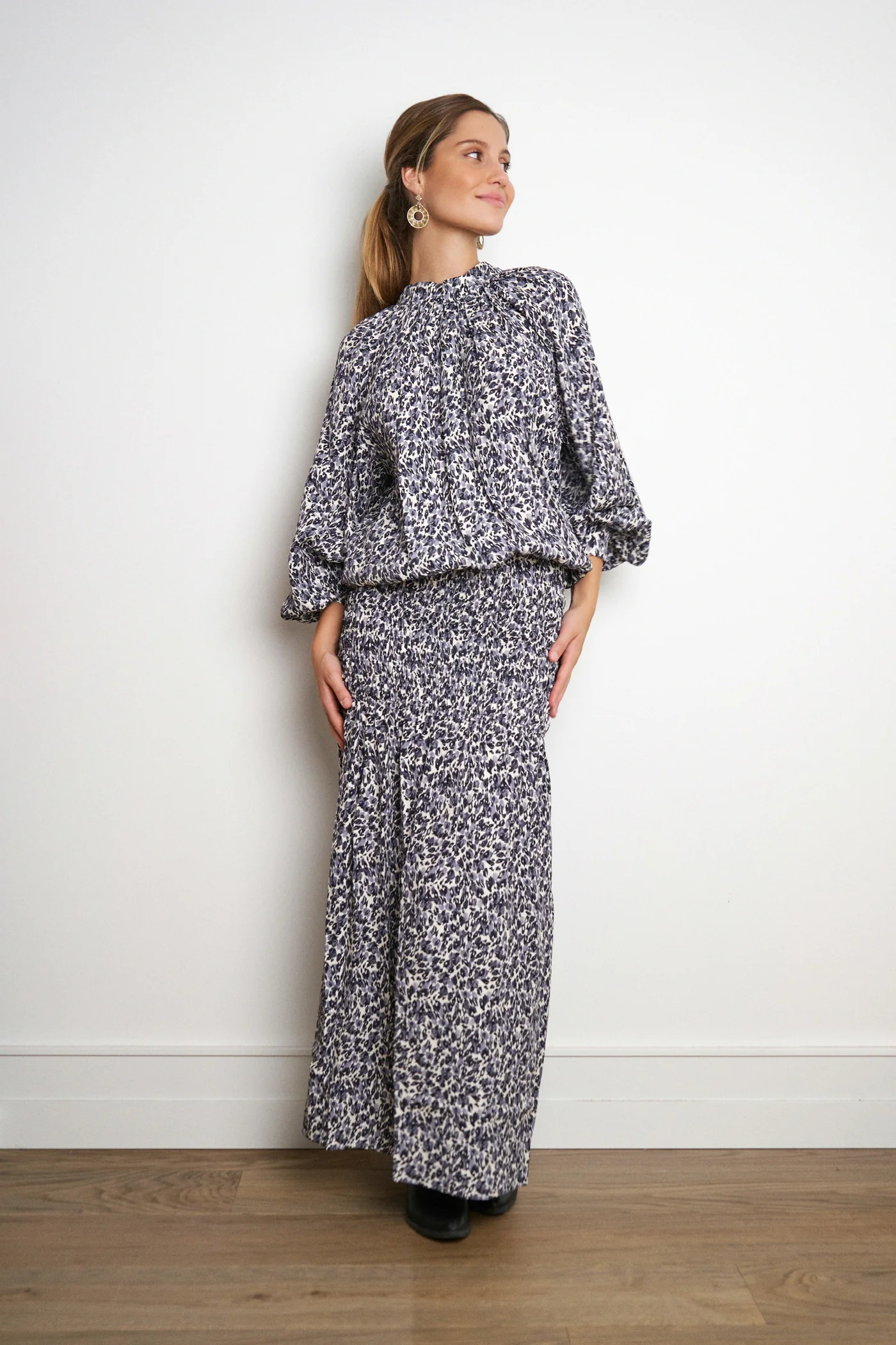 Vestido LEO estampado azul Magnolya.