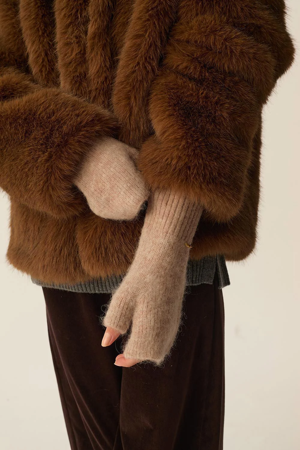 Mitones AURA beige Des Petits Hauts.