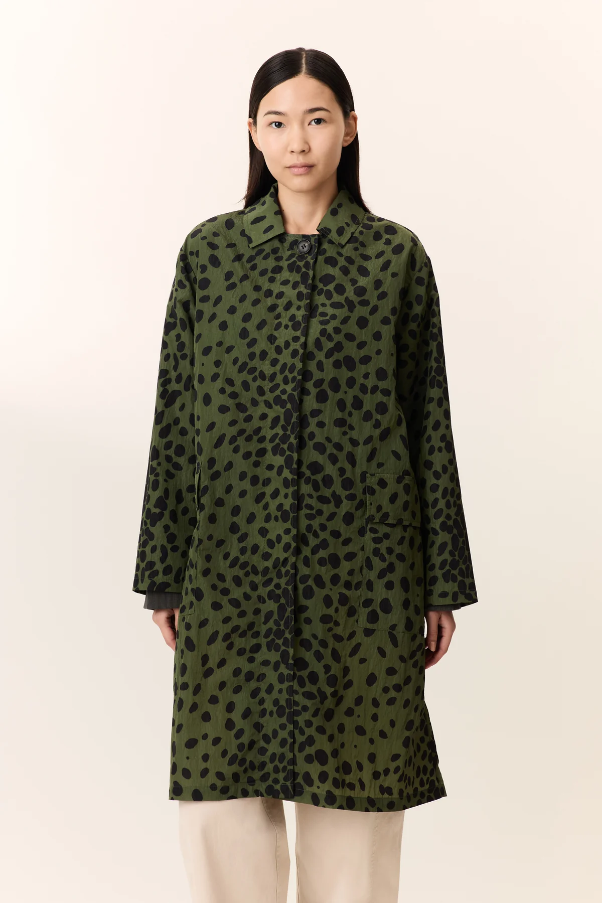 Gabardina AVIONA verde Leon and Harper.
