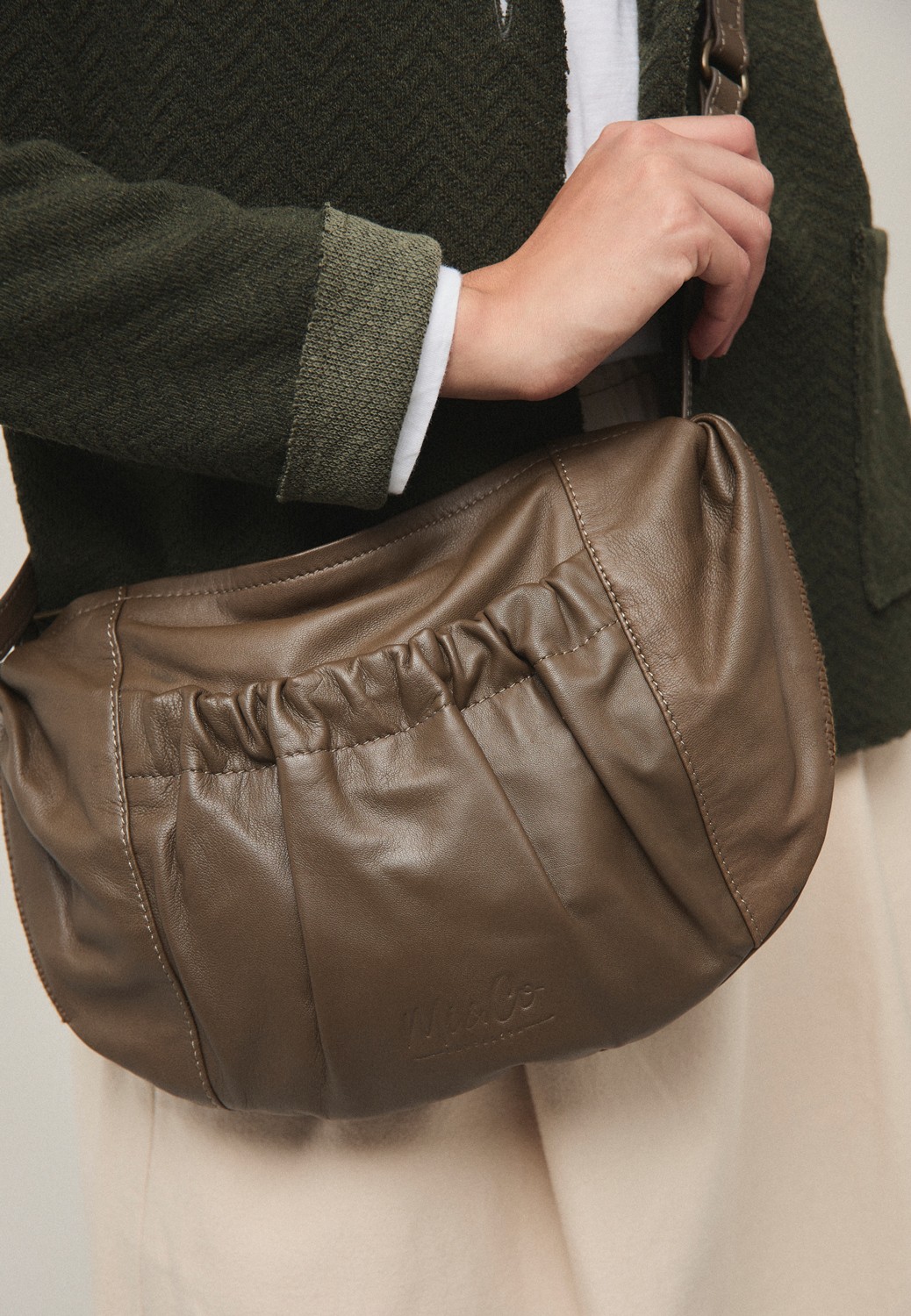 Bolso AMIL topo Mi and Co.