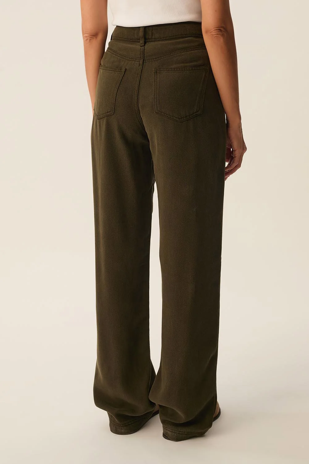 Pantalón LOUIZI caqui Des Petits Hauts.
