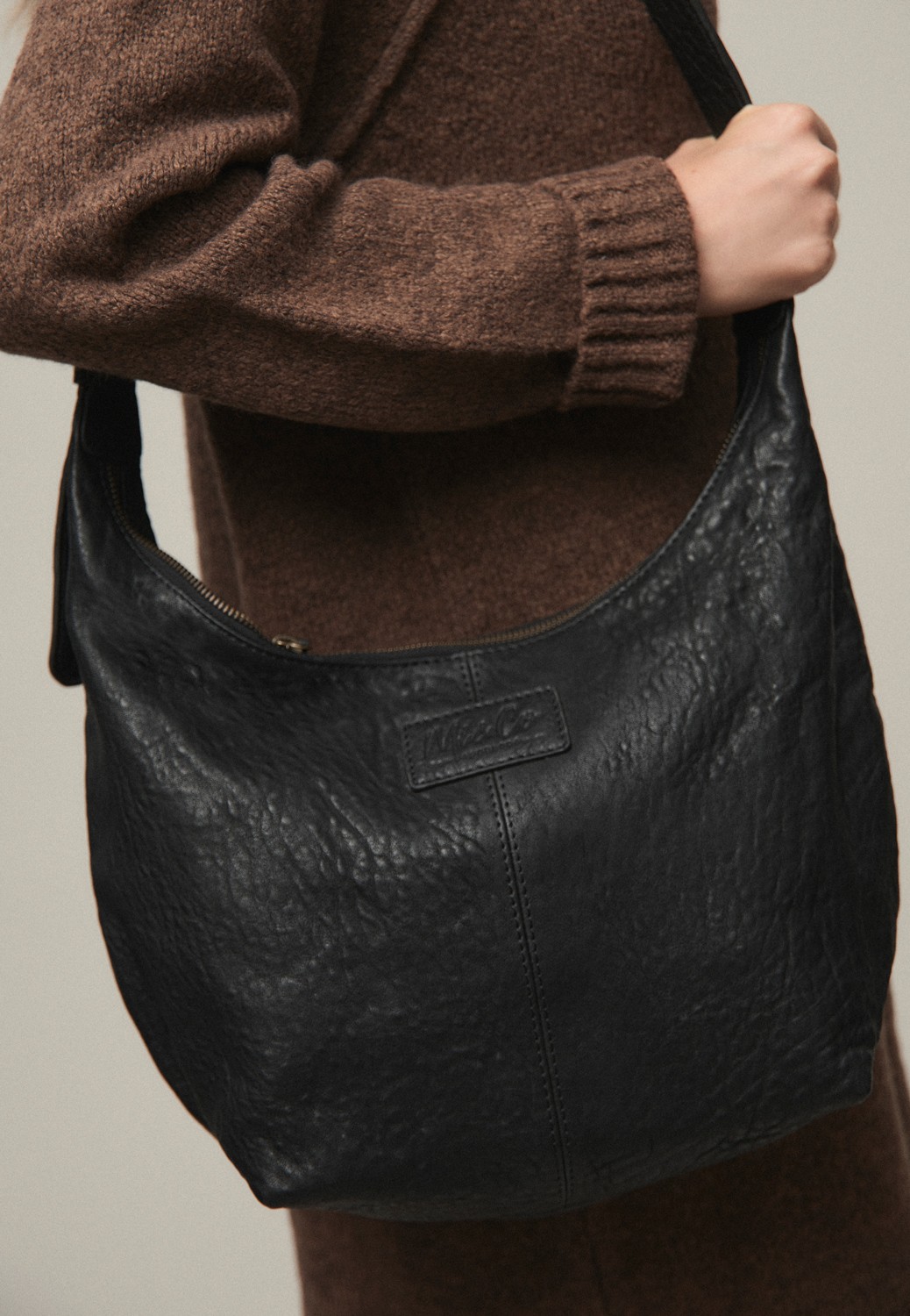 Bolso NAIR negro Mi and Co.