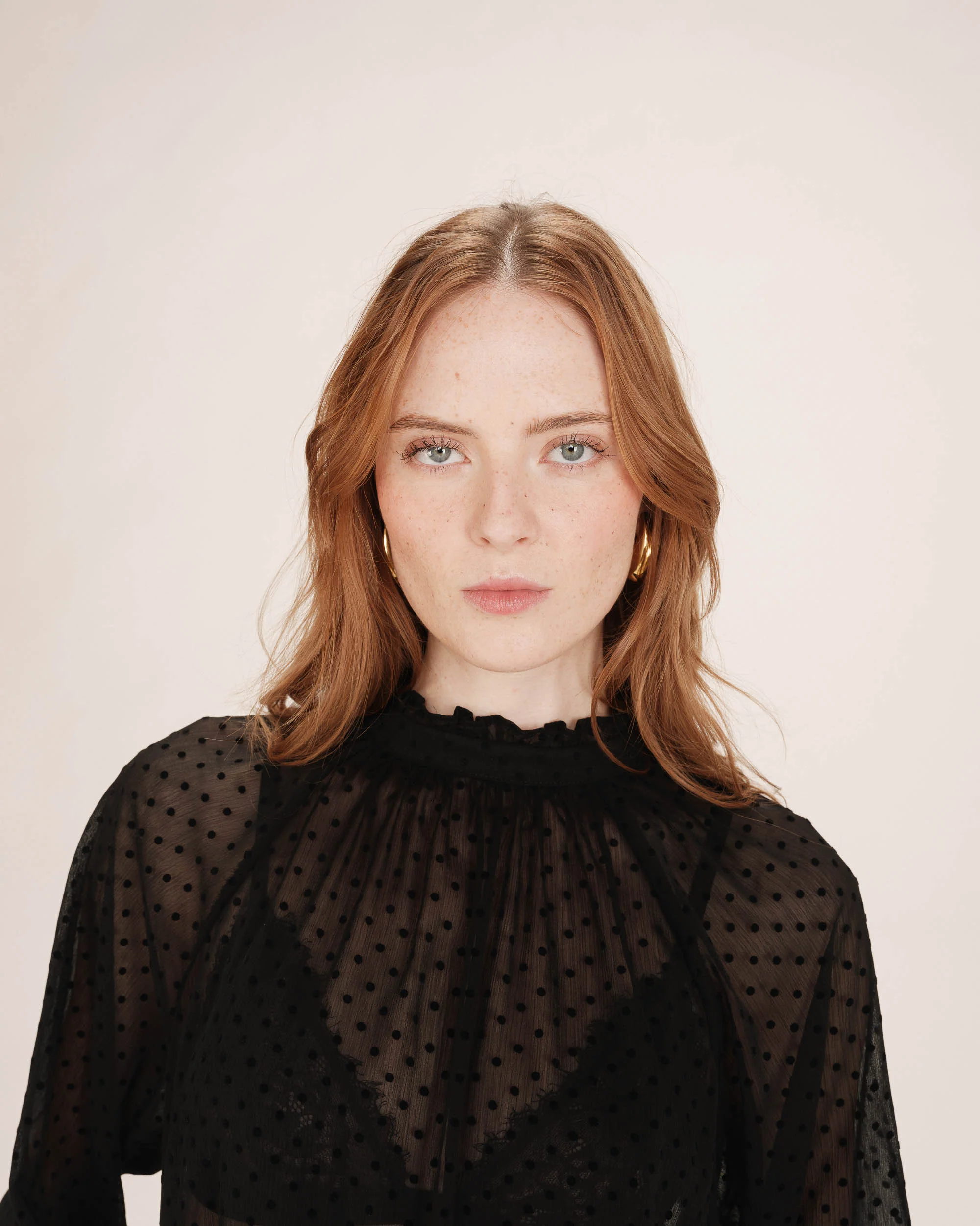 Blusa TALLY negra Grace and Mila.