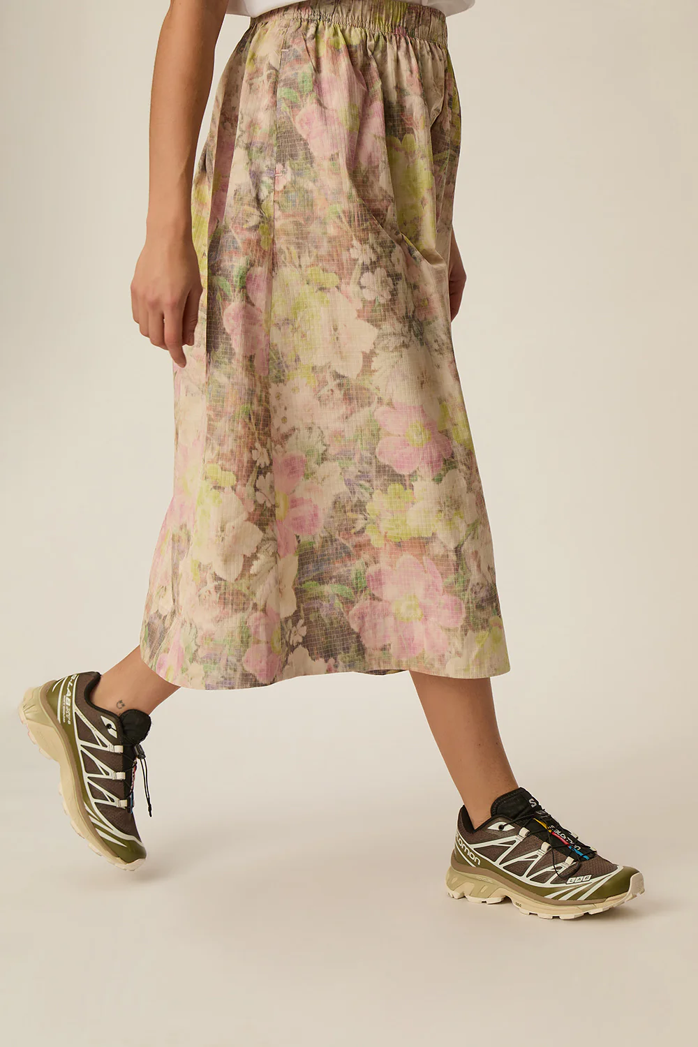 Falda YLANE flores Des Petits Hauts.