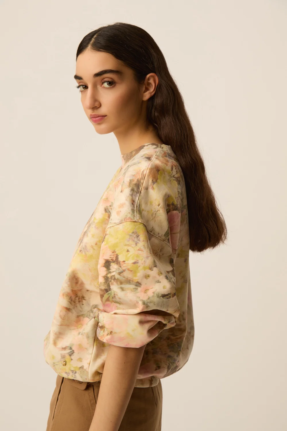 Sudadera JOEME floral Des Petits Hauts.