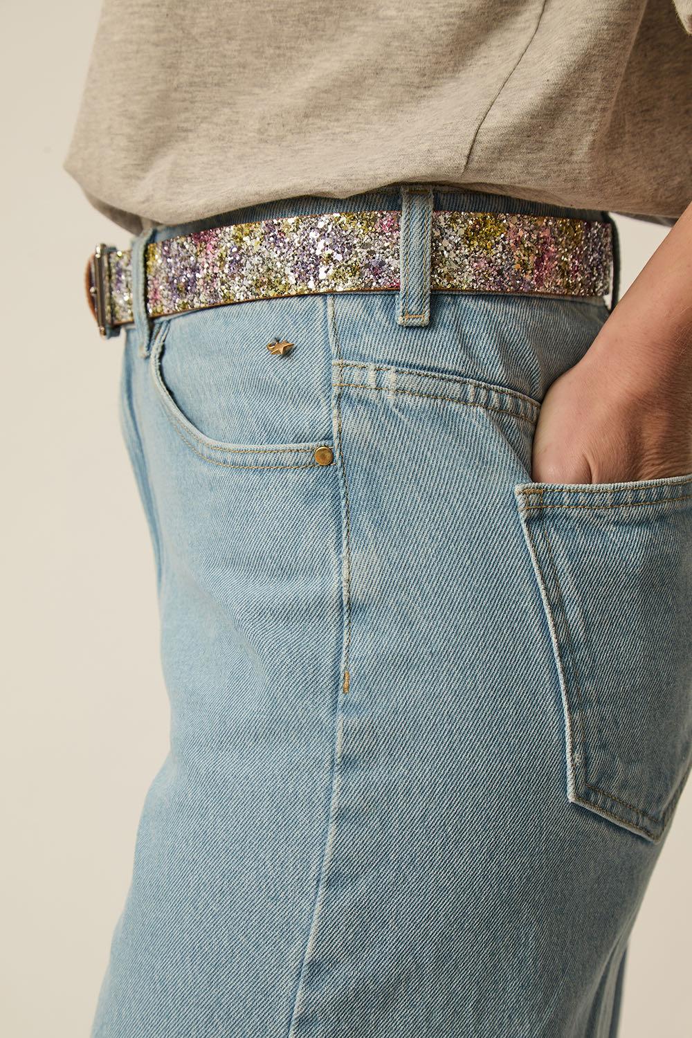 Cinturón OMALICE verde Des Petits Hauts.