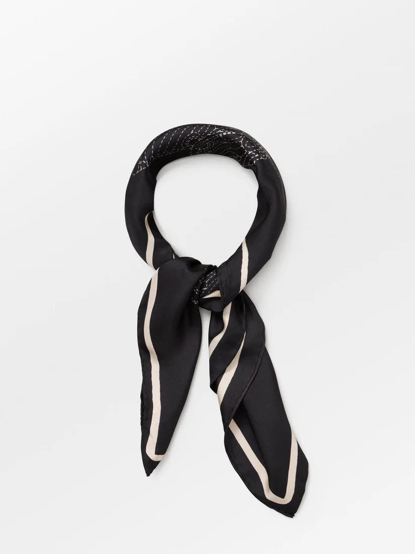 Pañuelo TINEA SIA Beck Söndergaard.