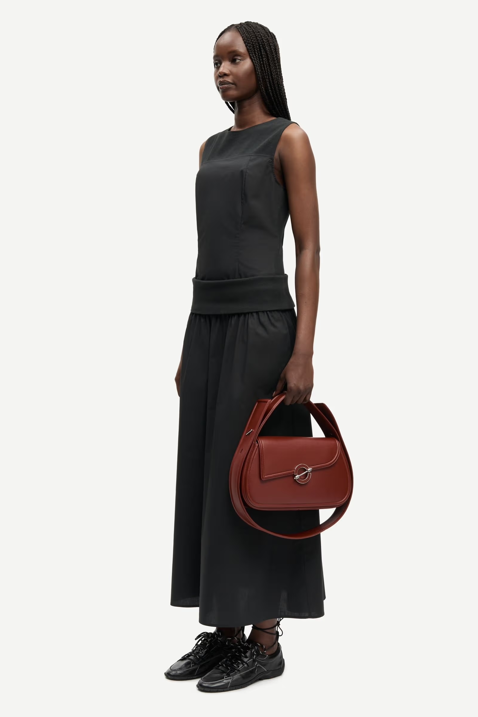 Falda SATHEA negra SAMSOE.