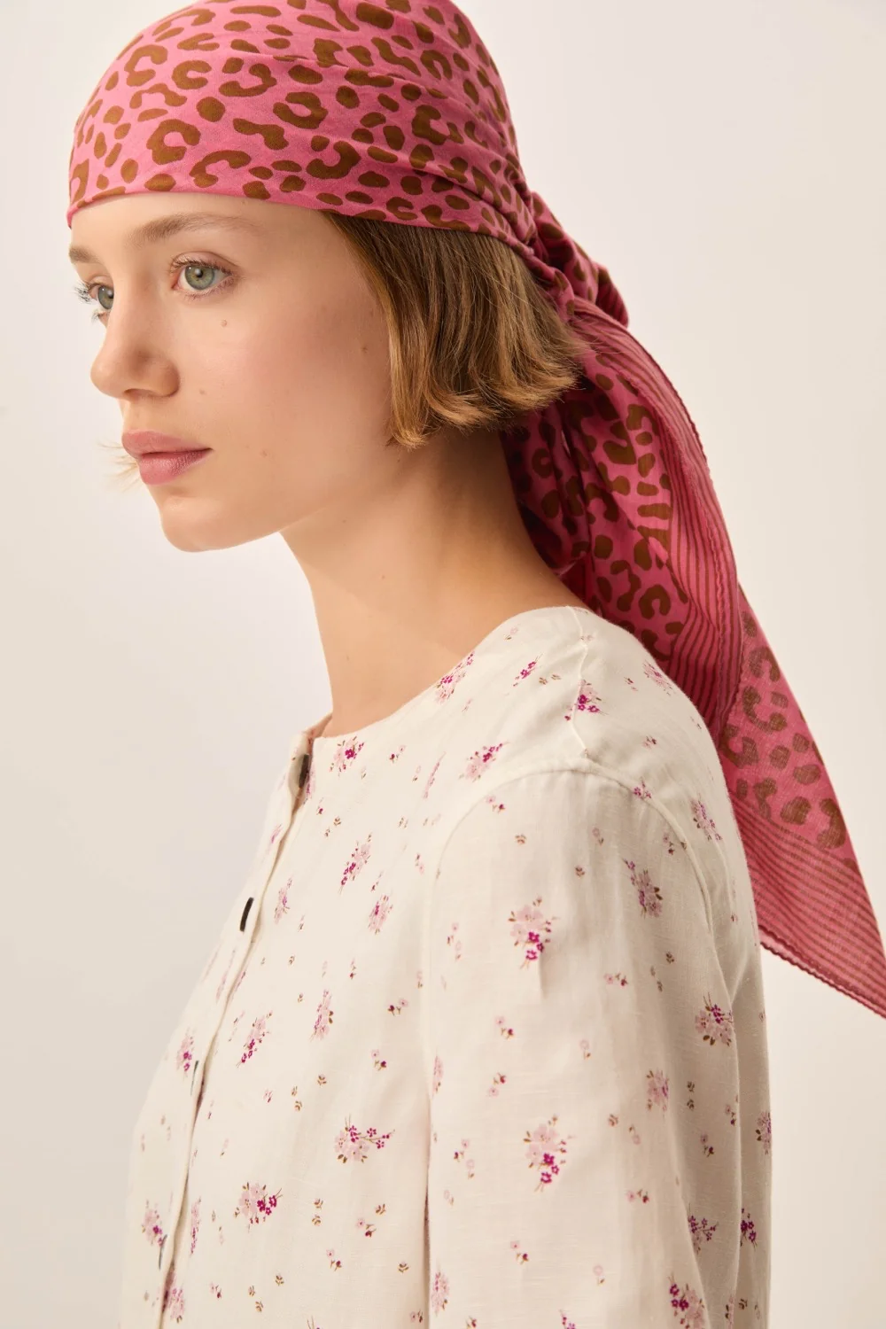 Fular NYMINE print rosa Des Petits Hauts.