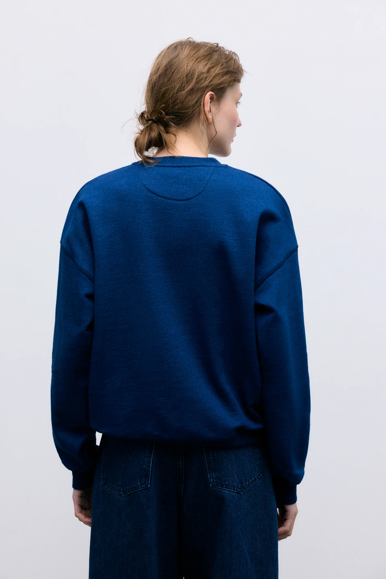 Sudadera TNS indigo The New Society.